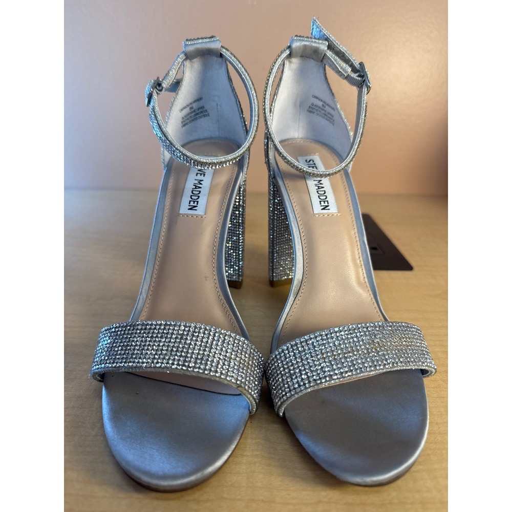 Steve Madden Carrson-R Silver Rhinestone Block Heel Sandals Size 8M CARR02S1